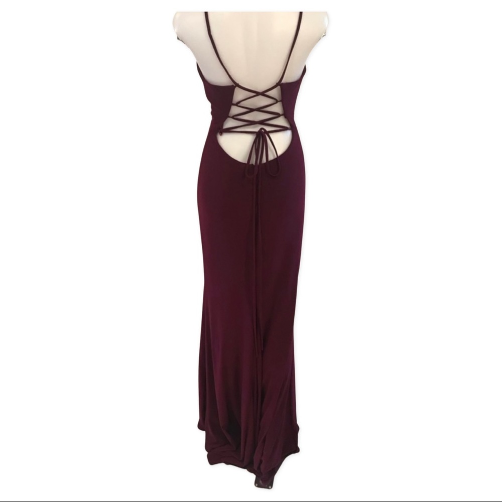Faviana Jersey V-Neck Dress - Picture 2 of 8